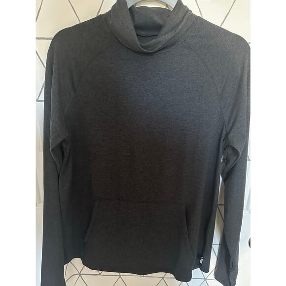 Eddie Bauer Women's Active Funnel Neck Top - NWT - M - Cozy and Soft - Picture 3 of 7